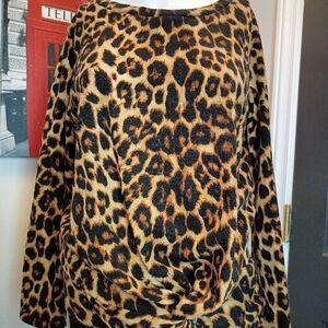 Lilypad Animal Print Maternity Top Size Large